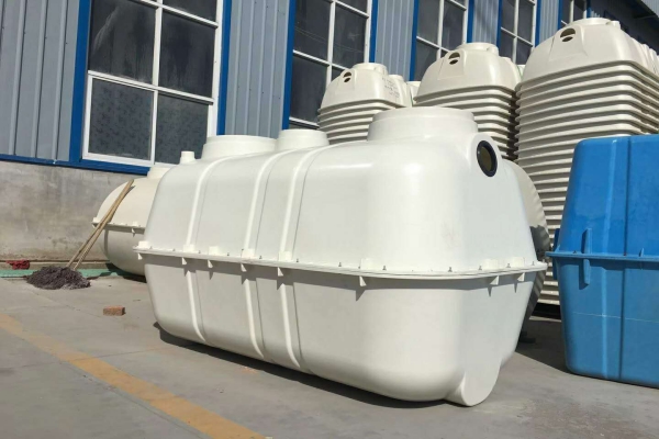 SMC模壓玻璃鋼化糞池的優(yōu)點(diǎn)都有哪些？你了解過嗎？