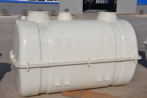 SMC模壓玻璃鋼化糞池在設(shè)計(jì)和運(yùn)輸時的注意要點(diǎn)有哪些 SMC模壓玻璃鋼化糞池在設(shè)計(jì)和運(yùn)輸時的注意要點(diǎn)有哪些